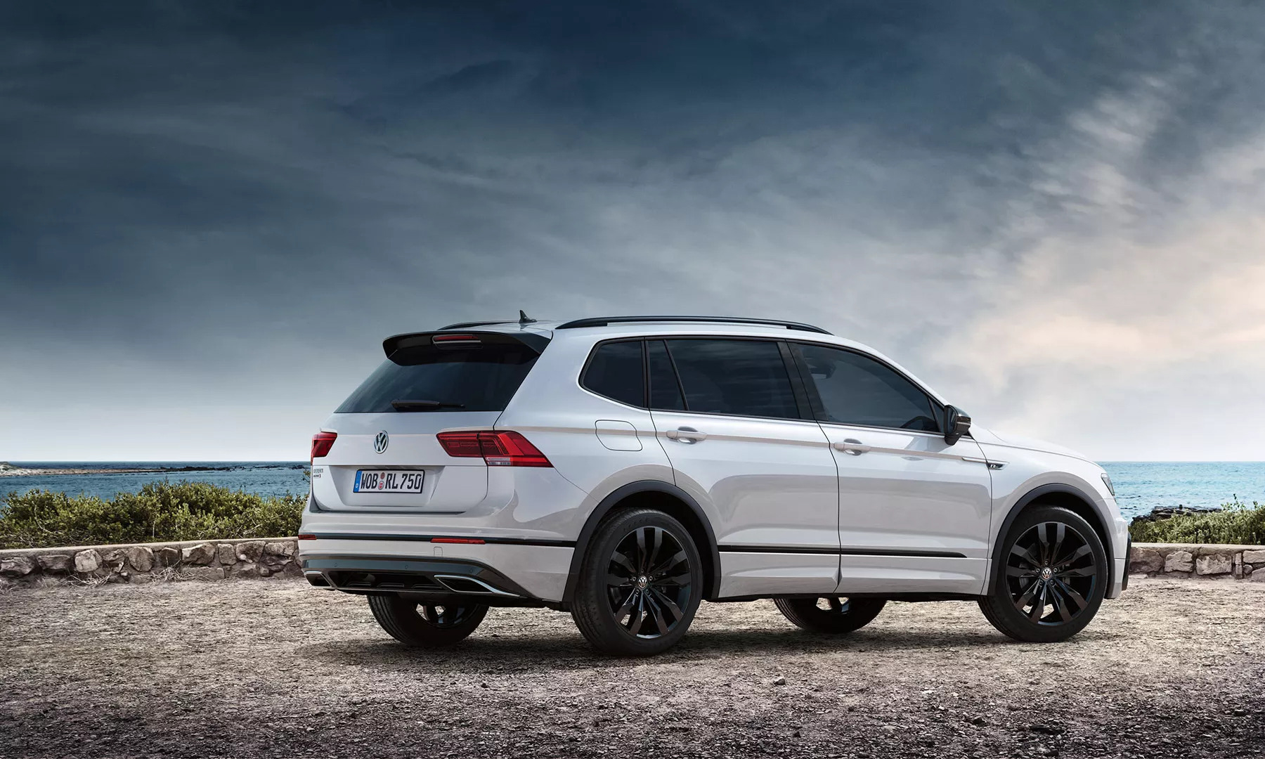 VW Tiguan Allspace gets the Wolfsburg treatment seniordriveraus